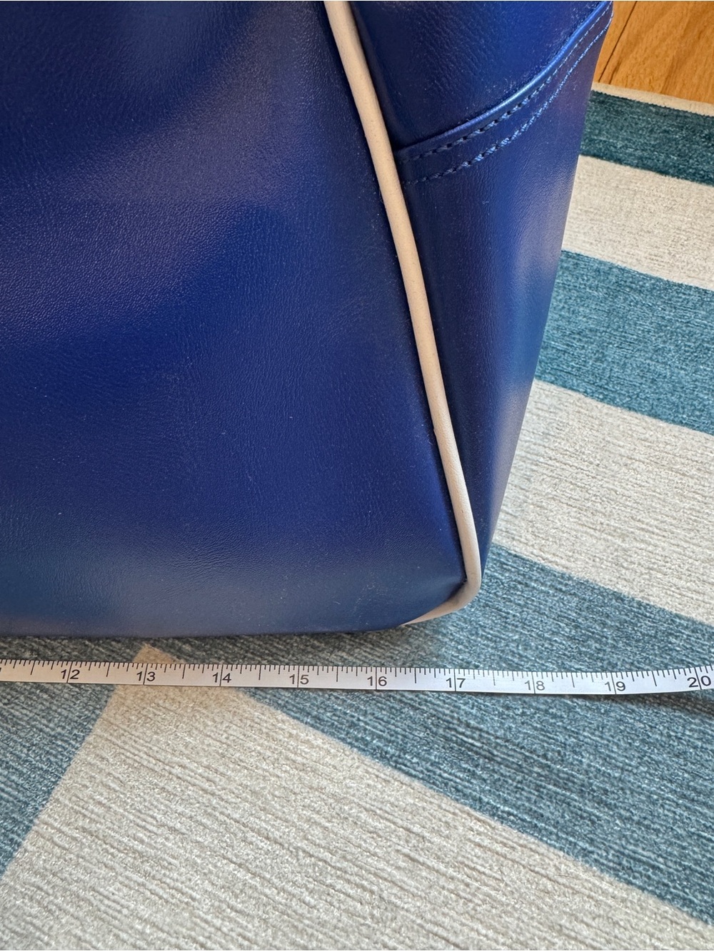 Pan Am Blue Travel Duffel Bag with White Logo - Picture 8 of 9